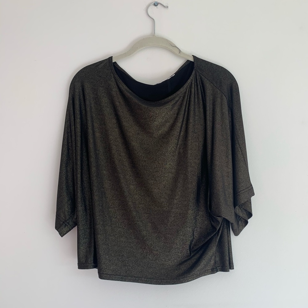 Mango flowy top